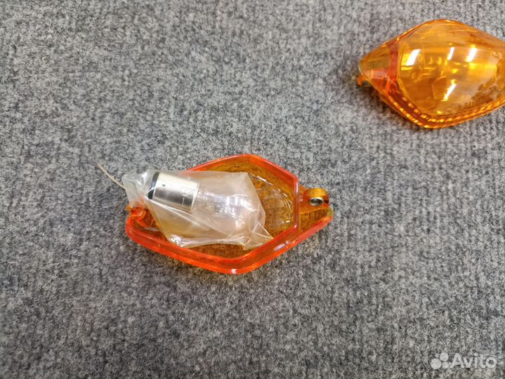 Стекла поворотников оригинал Honda NC 700 750