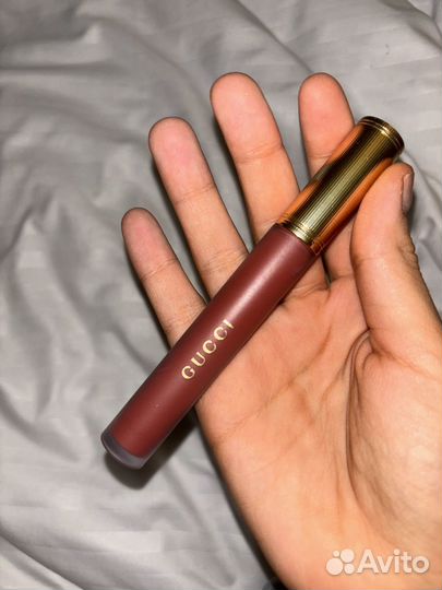 Жидкая помада Gucci 203 оттенок