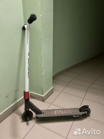 Трюковой самокат Explore Street