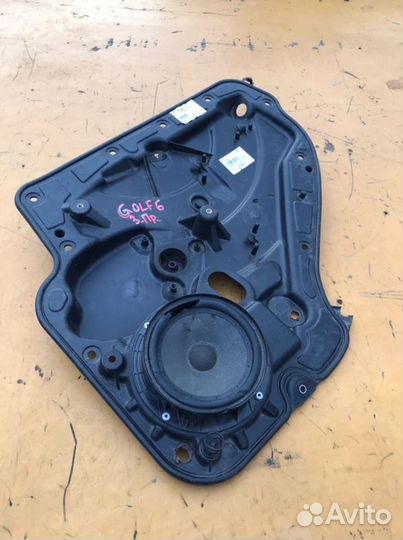 Панель двери задний правый Volkswagen Golf 6