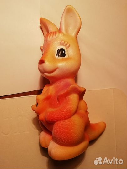 Резиновые пупсы и кенгуру