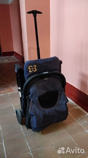 Прогулочная коляска