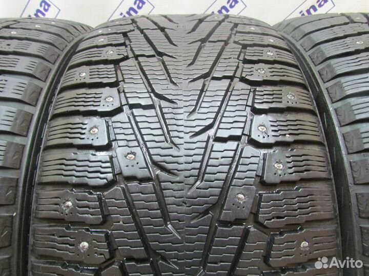 Nokian Tyres Hakkapeliitta 7 SUV 295/40 R21 88R