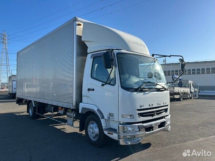 Промтоварный фургон 30 м³ Mitsubishi Fuso Fighter, 2006