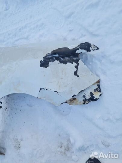 Крыло правое Рено Логан 2