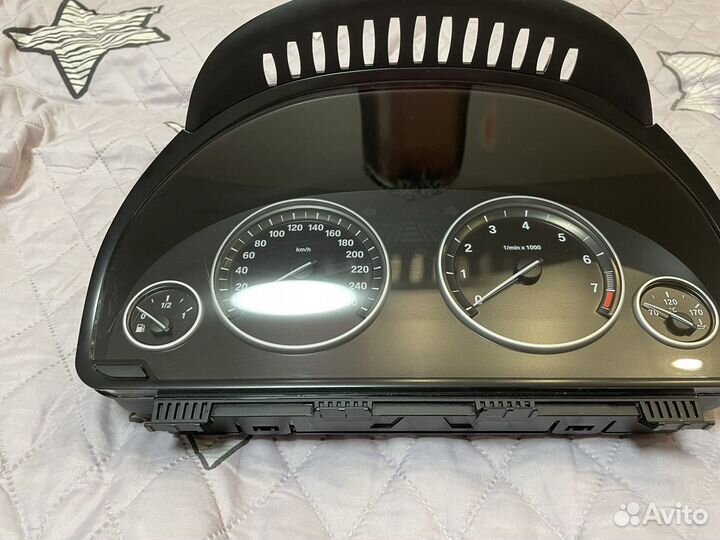 Расширенная приборка под проекцию BMW X3 F25