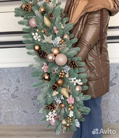 Новогодняя гирлянда, композиция, букет, цветы, ель