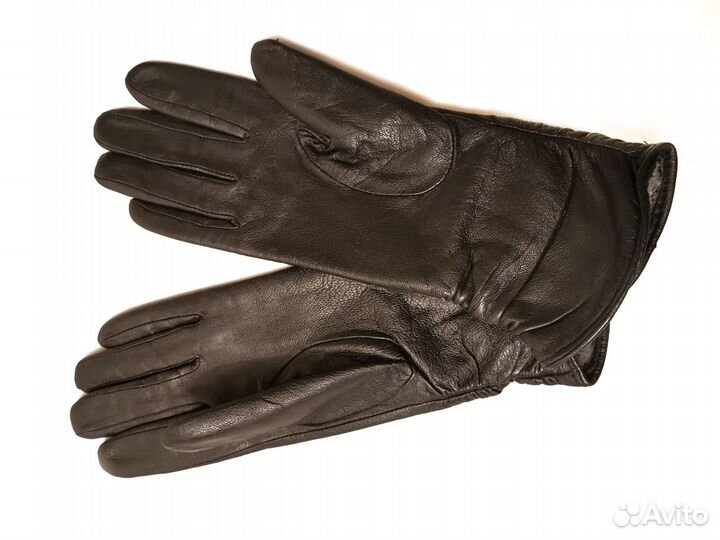 Зимние кожаные перчатки