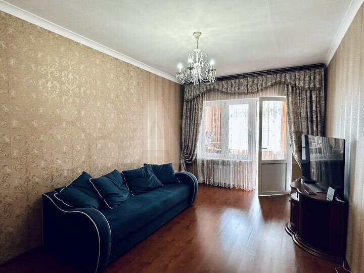 2-к. квартира, 60 м², 2/6 эт.