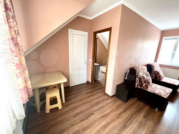 Комната 20 м², 1/3 эт.