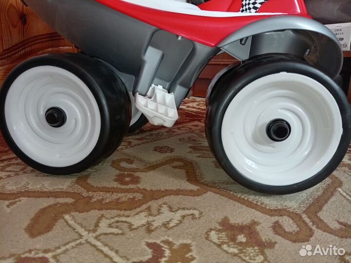 Машинка-каталка