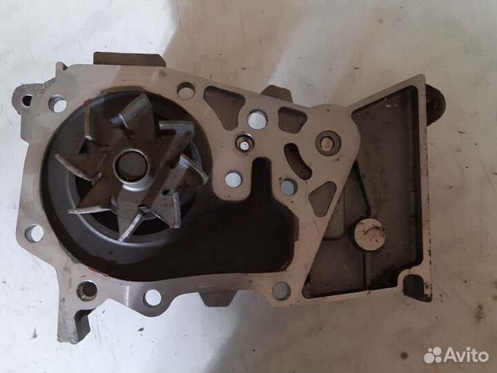 Водяной насос Логан, Сандеро, Ларгус