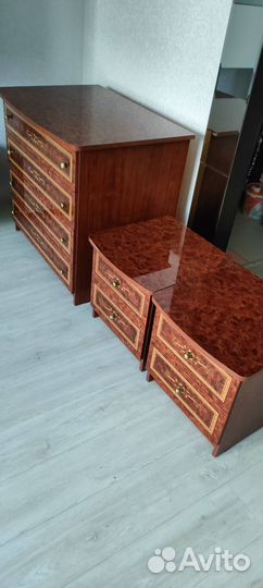 Спальный гарнитур 