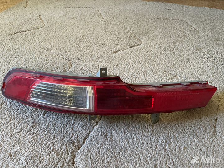 Задний левый фонарь kia sportage 3