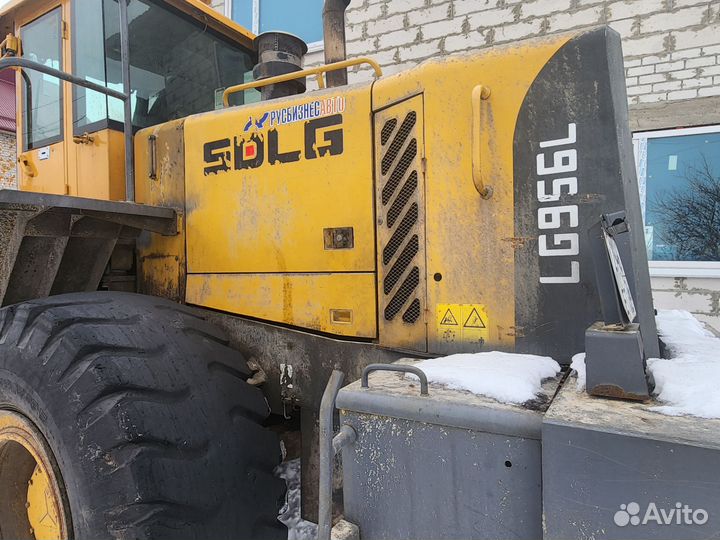 Фронтальный погрузчик SDLG (LGCE) LG956L, 2011