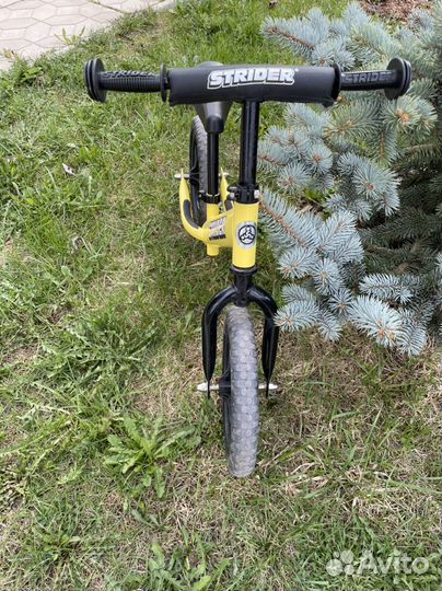 Беговел strider 12 sport