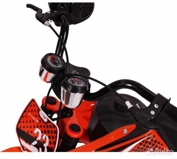 Детский велосипед четырехколесный 16