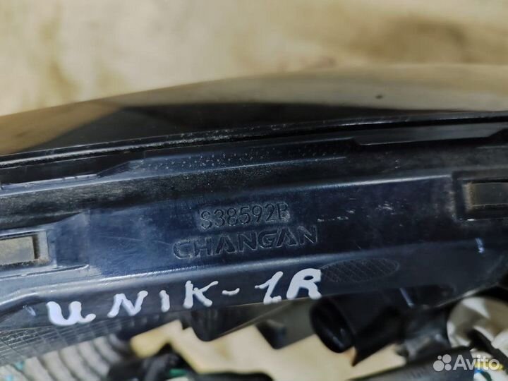 Фонарь наружний правый Changan Uni-K CD569