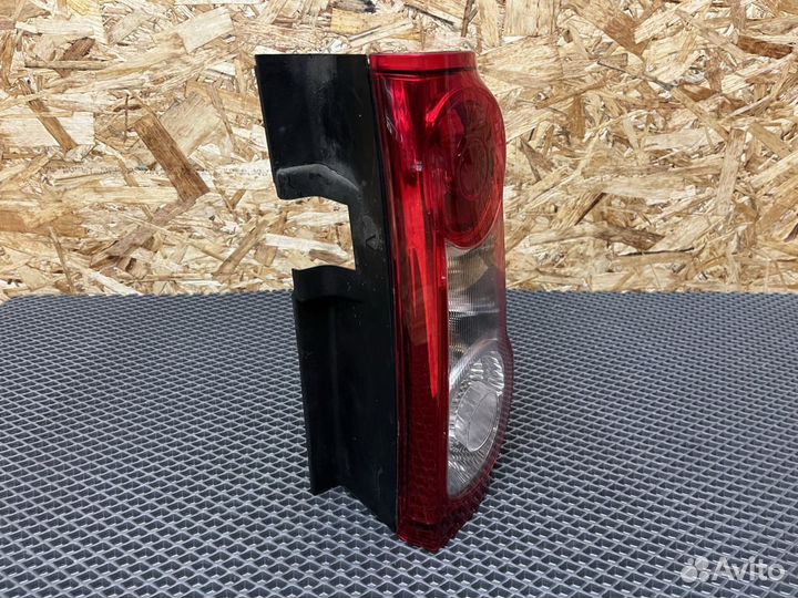 Фонарь задний правый Лада Ларгус Оригинал