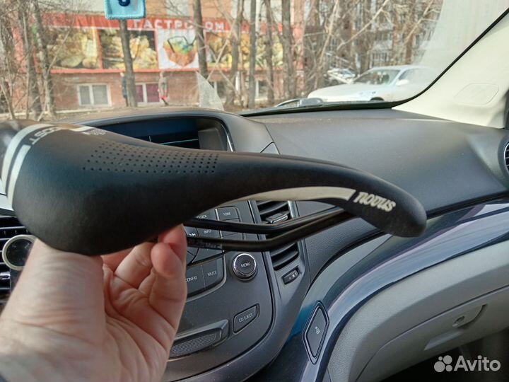 Велосипедное седло