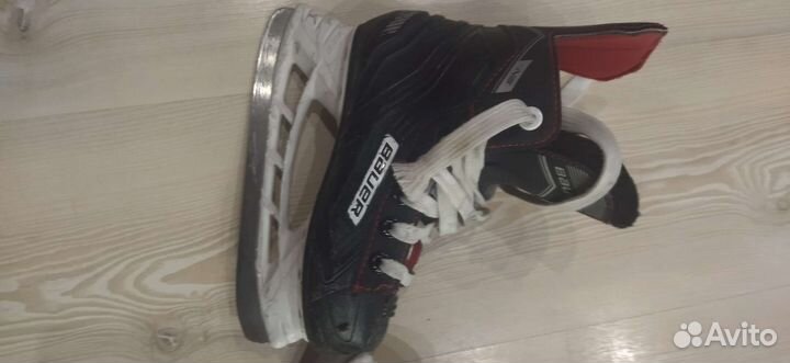 Хоккейные коньки bauer