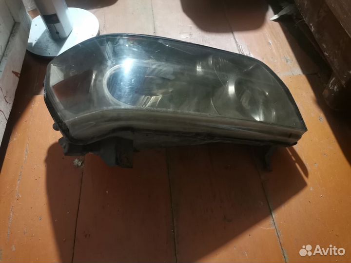 Правая фара infiniti qx56