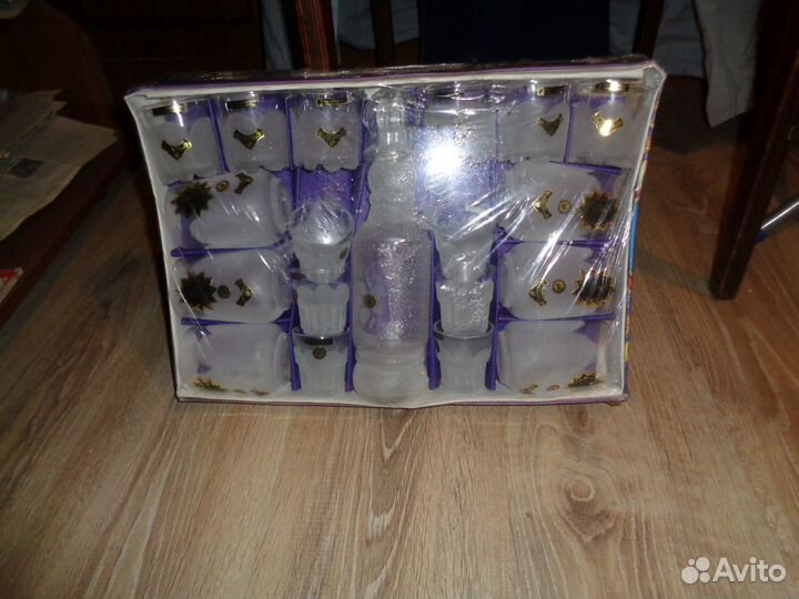 Набор графин+ 6 стаканов