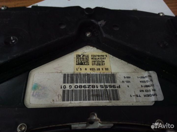 Щиток приборов Peugeot 307 01-08