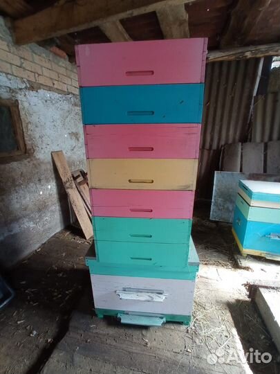 Продам сушь, дымарь, проволоку, улья, рамки