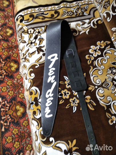 Бас гитарный ремень