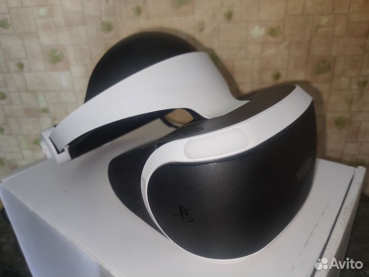 Шлем виртуальной реальности:Ps vr1 v2