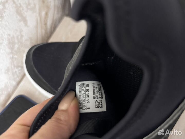 Кроссовки adidas оригиналы 38р в идеале