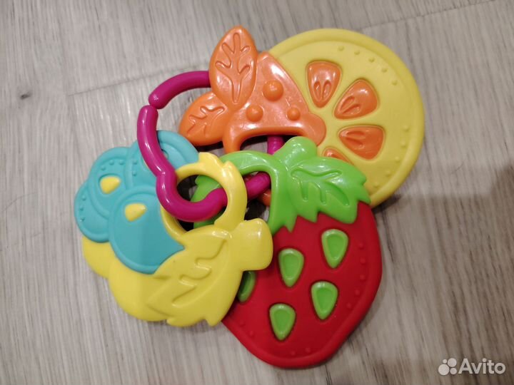 Игрушки для малыша пакетом