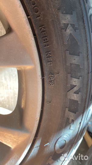 Kinforest KF-550 235/45 R17