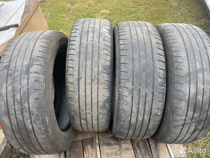 Bridgestone Dueler H/L 215/60 R17