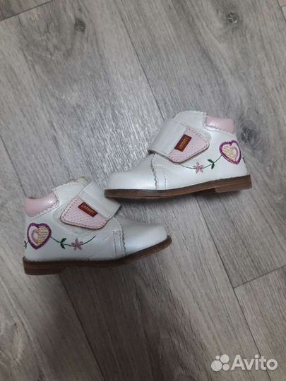 Ботинки Котофей для девочки 20 р