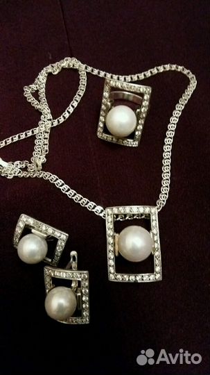 Комплект из серебра