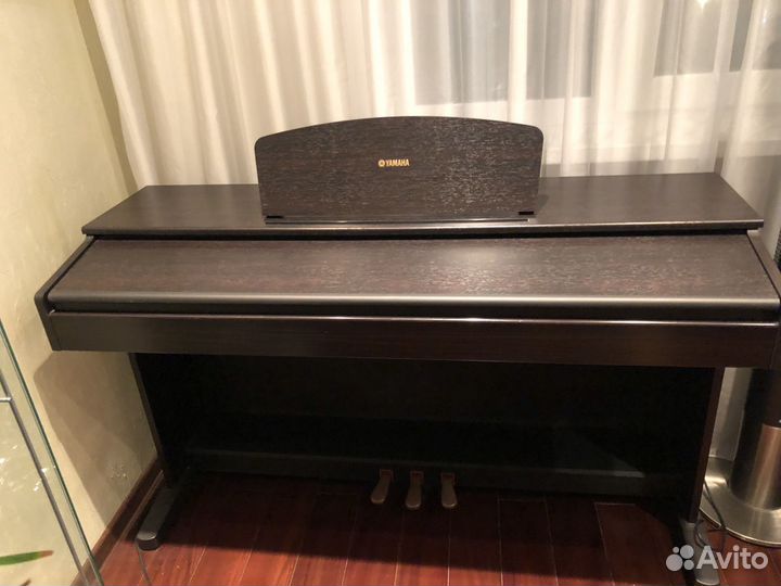 Цифровое пианино yamaha ydp-121