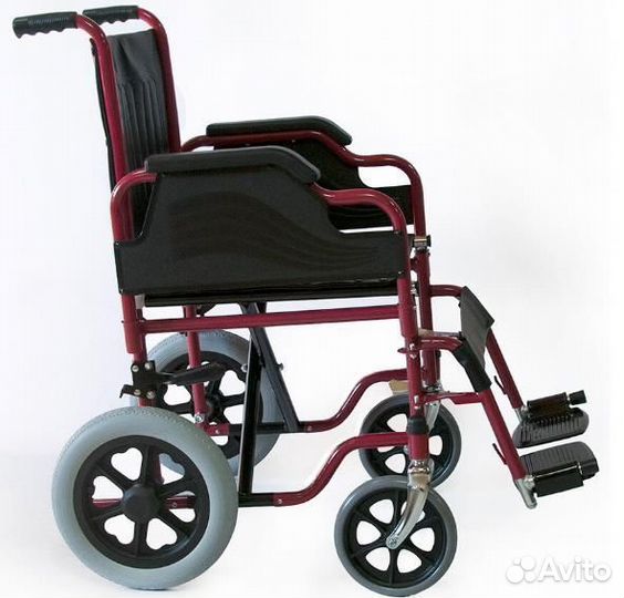 Кресло-каталка инвалидная FS904B