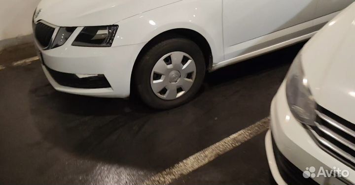 Skoda Octavia 1.6 AT, 2019, 46 738 км