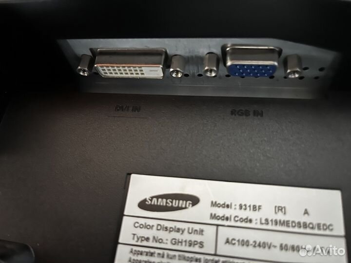 Монитор Samsung 931bf