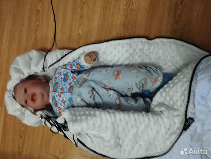 Зимний конверт в коляску