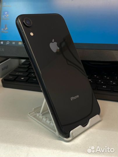 iPhone Xr, 64 ГБ