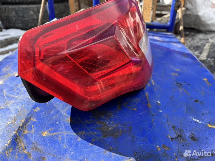 Фонарь левый хетчбэк Geely emgrand ec7