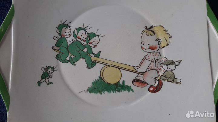 Антикварная тарелка 
