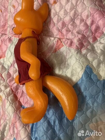 Пластмассовая игрушка лиса СССР