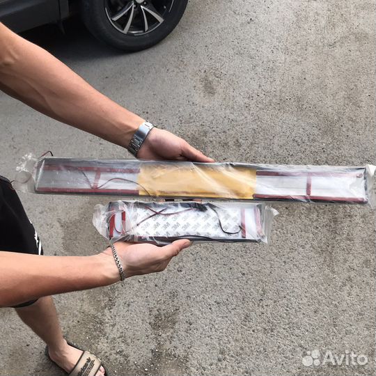 Накладки на пороги на hyundai solaris