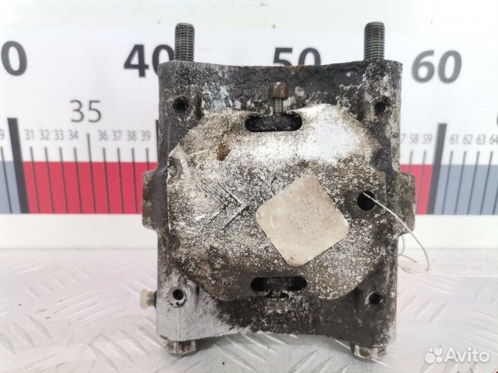 Суппорт задний правый для Peugeot-Citroen C5 1