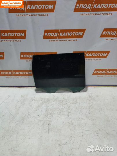 Стекло двери задней правой Volkswagen Touareg 2003