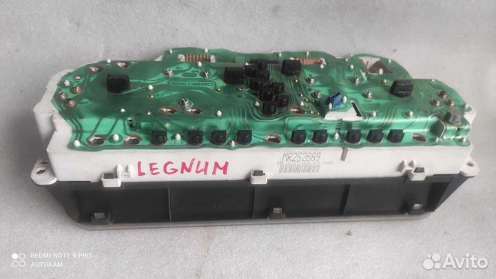 Щиток приборов Mitsubishi Legnum